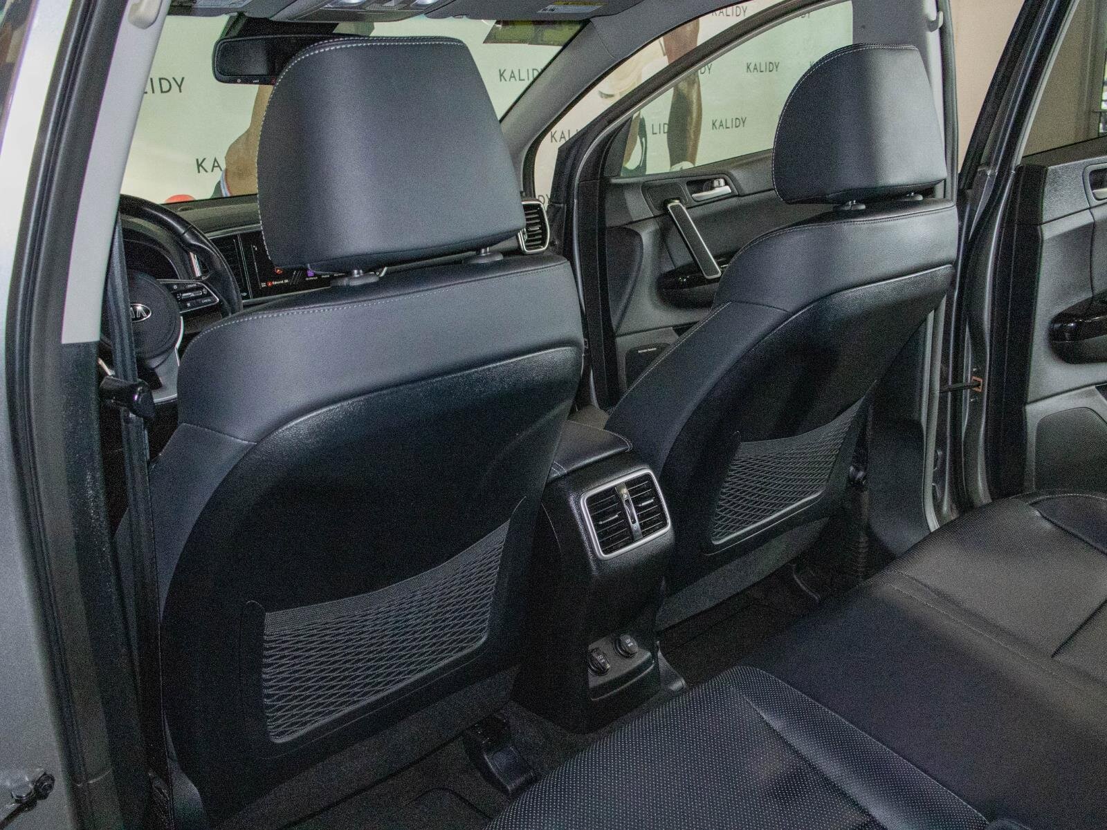 Used 2022 Kia Sportage EX w/ EX Technology Package image 10