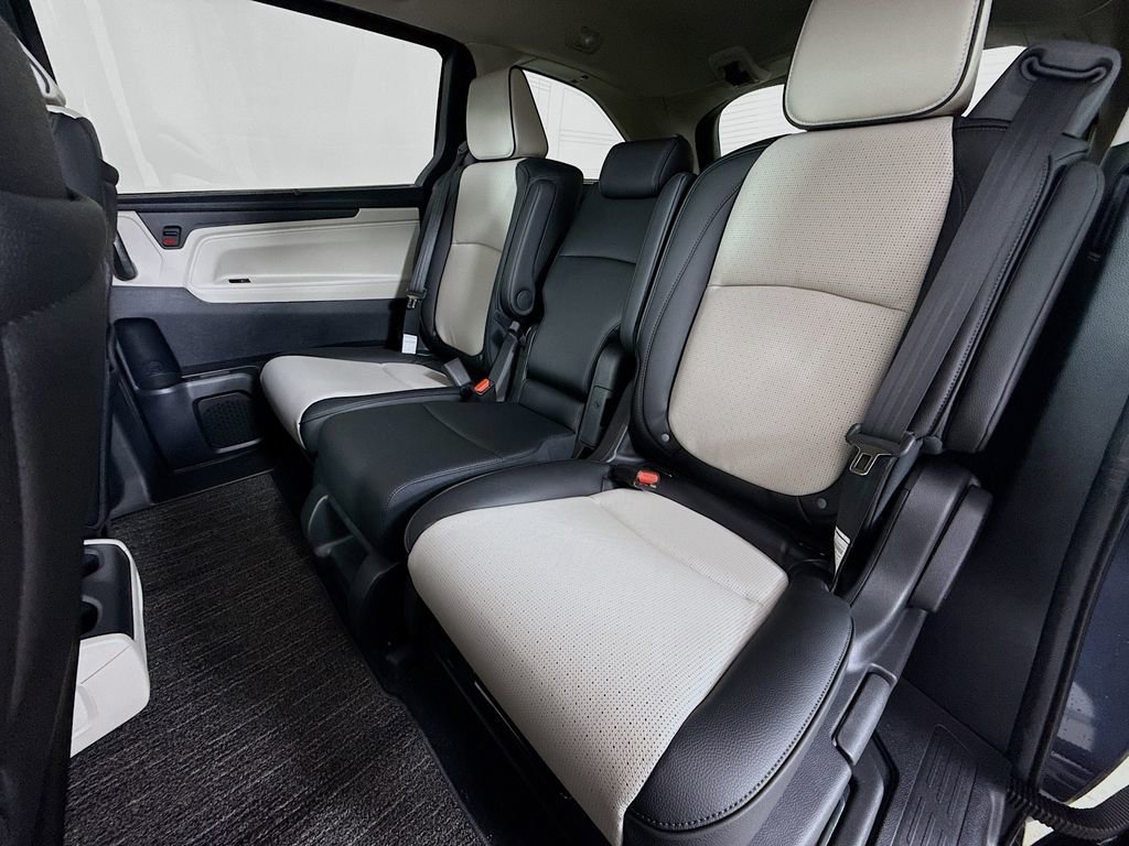 New 2026 Honda Odyssey Elite image 23