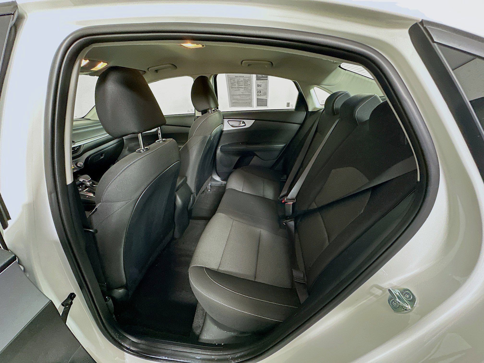 Used 2024 Kia Forte LXS image 25