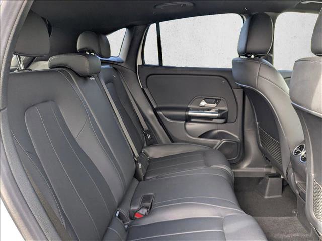 Used 2022 Mercedes-Benz GLA 250 image 21