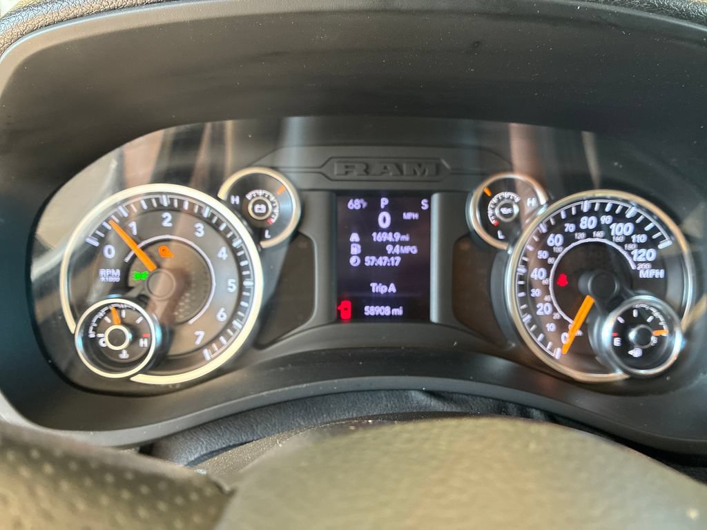 Used 2020 RAM 3500 Tradesman w/ Chrome Appearance Group AWD/4WD image 16