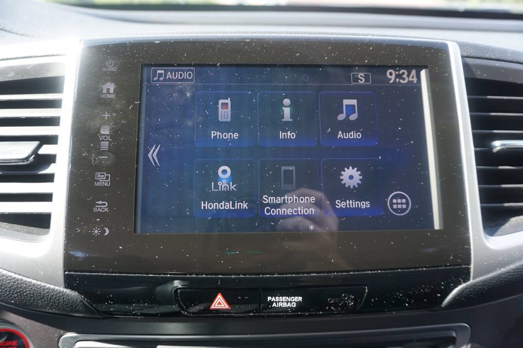 Used 2018 Honda Pilot EX-L image 10