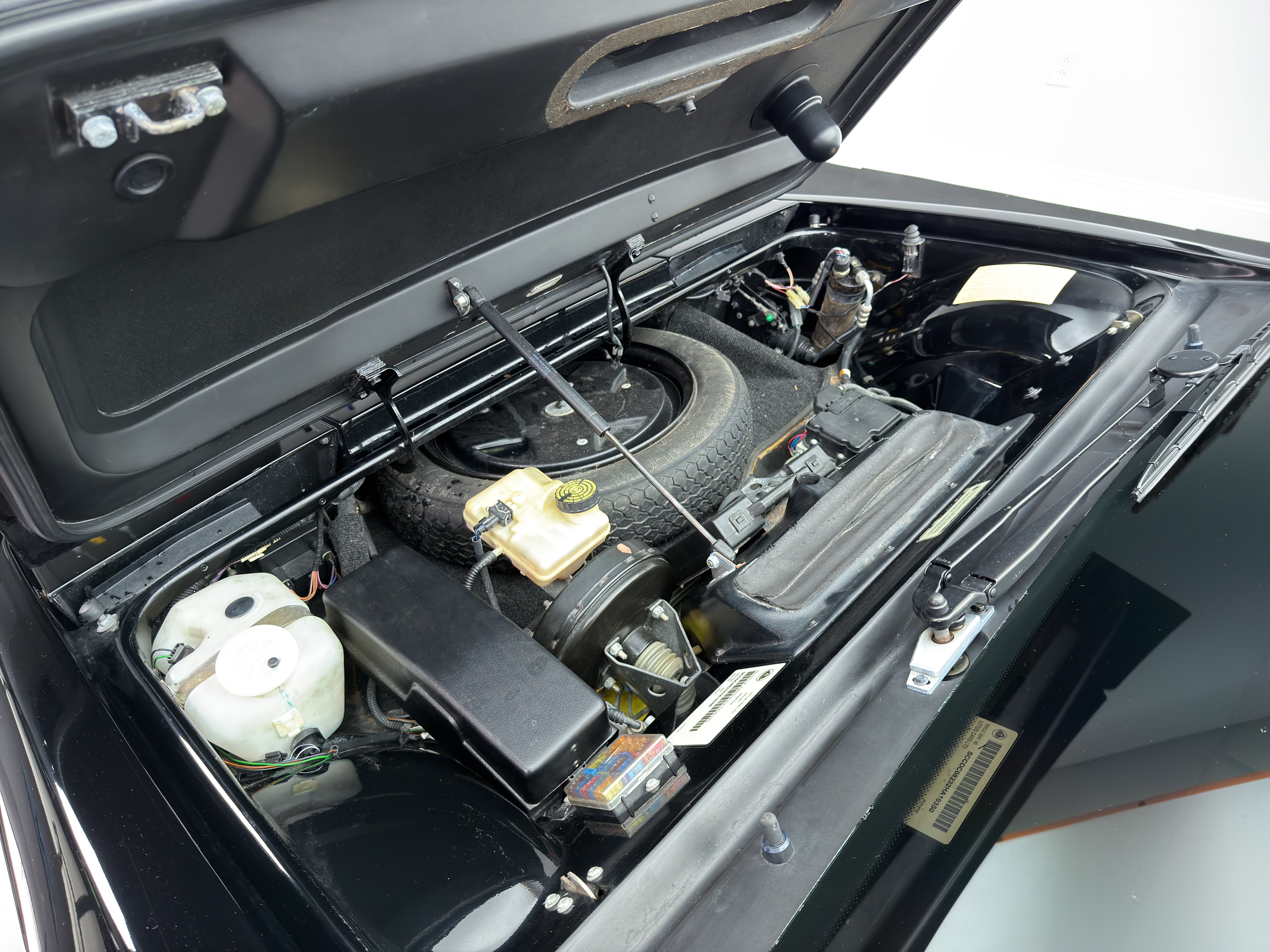 Used 2002 Lotus Esprit RWD image 21