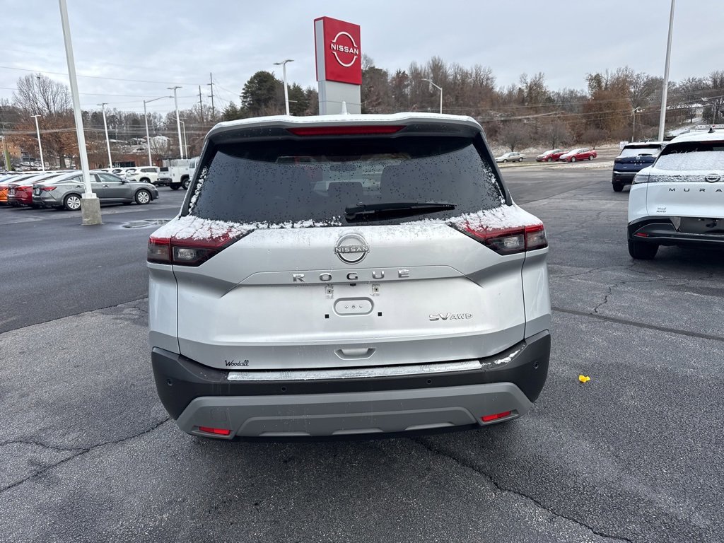 Used 2022 Nissan Rogue SV image 6