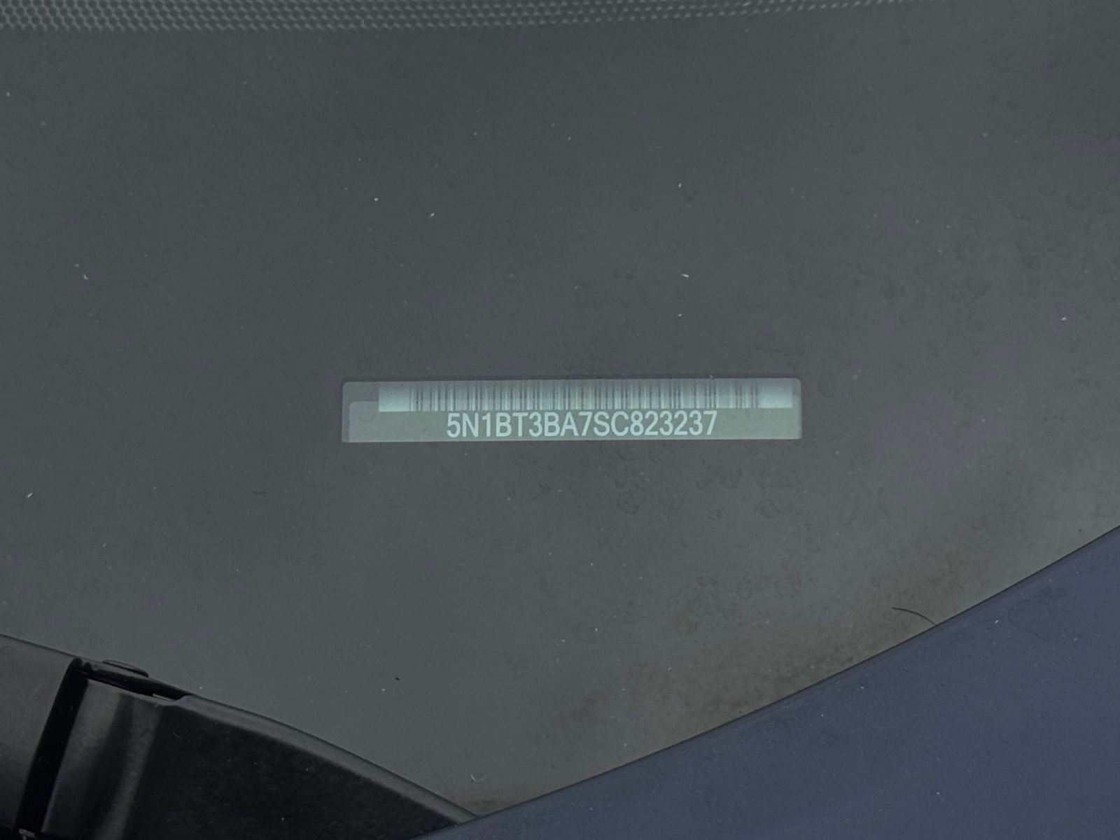Used 2025 Nissan Rogue SV FWD image 31
