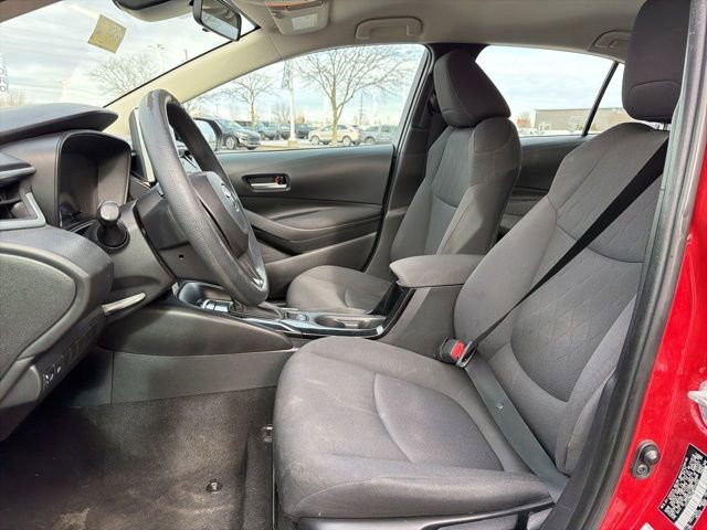 Used 2021 Toyota Corolla LE image 17