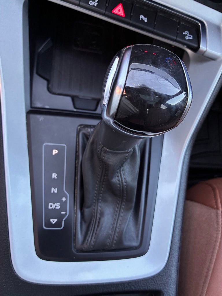 Used 2020 Audi Q3 2.0T Premium Plus AWD/4WD image 35