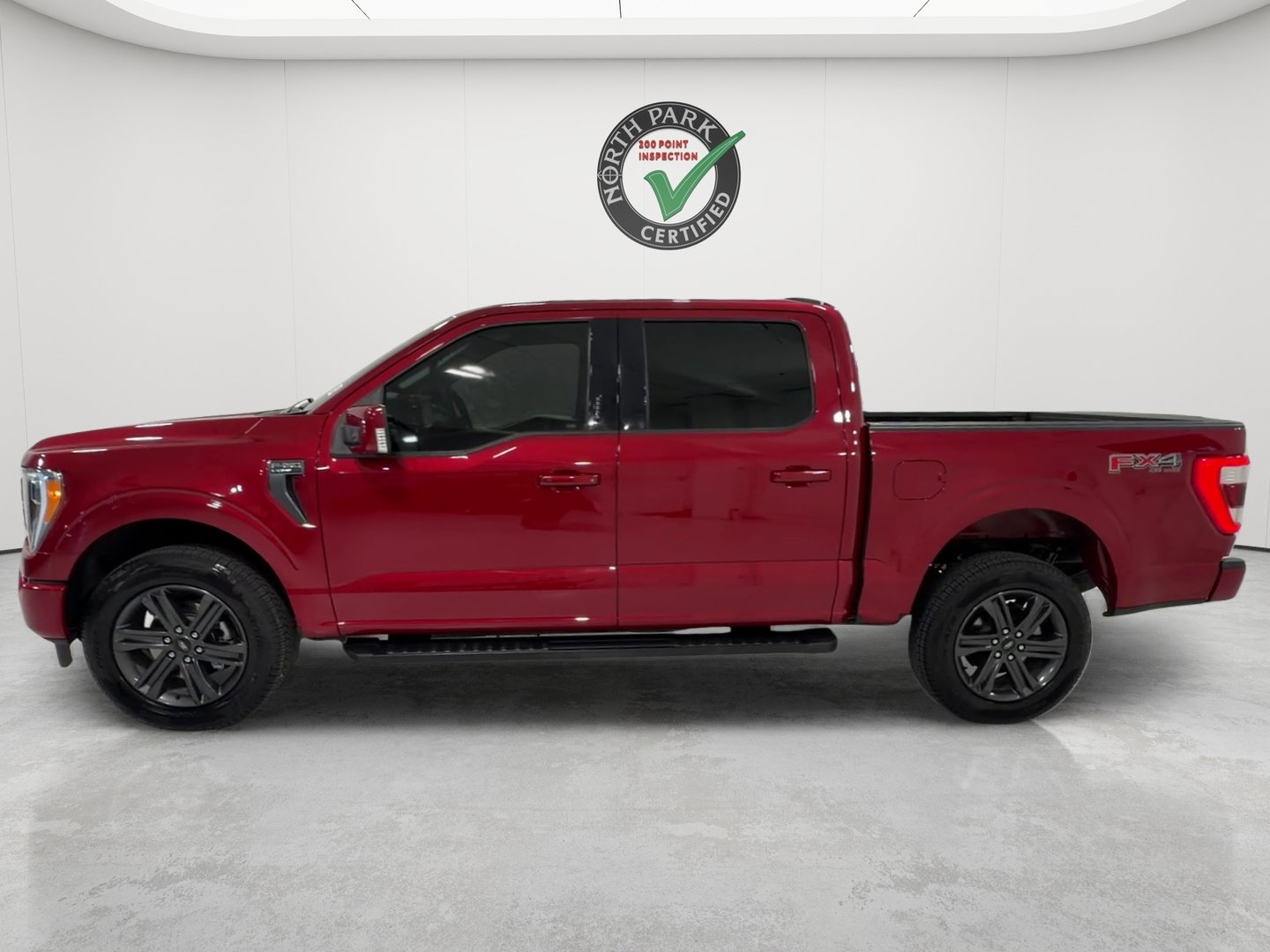 Used 2023 Ford F150 4x4 SuperCrew image 2
