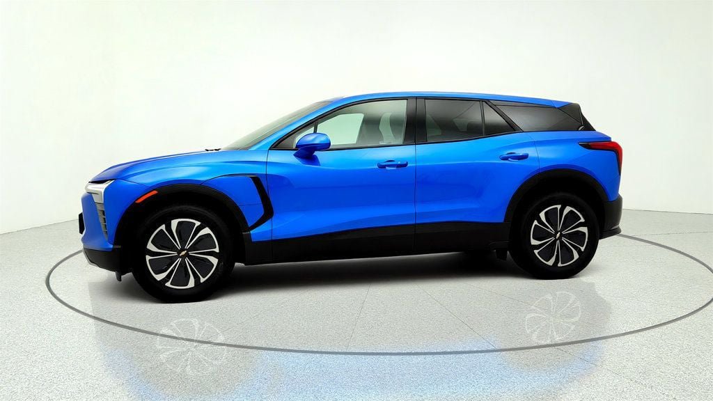 Used 2024 Chevrolet Blazer EV LT AWD/4WD image 8