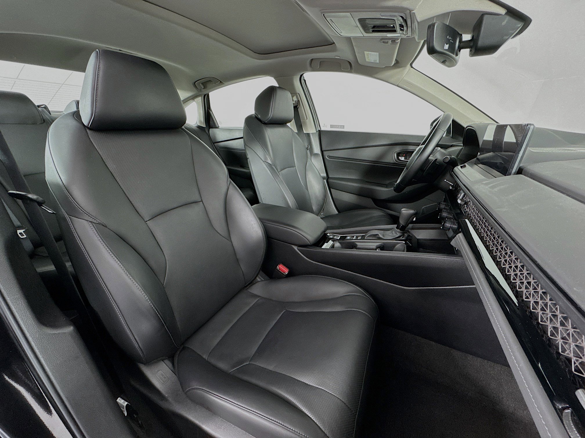 Certified 2023 Honda Accord EX-L image 28