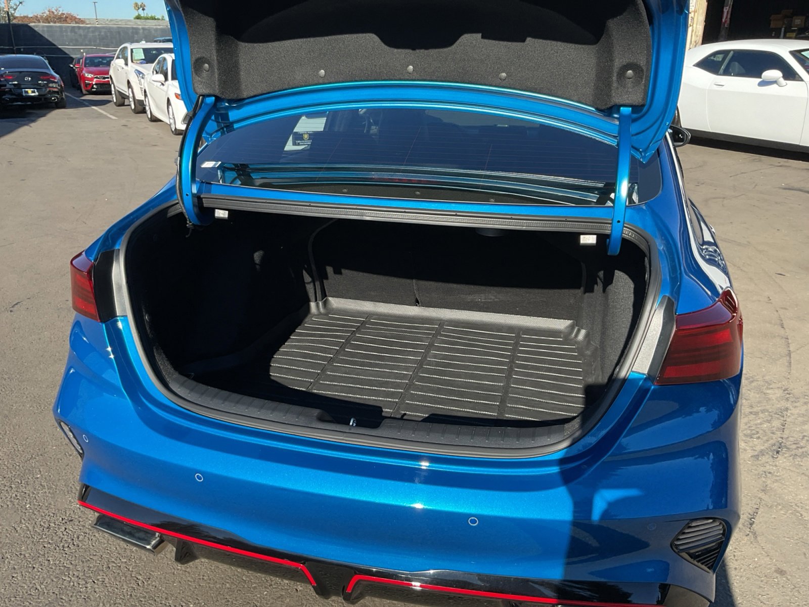 Used 2024 Kia Forte GT w/ GT2 Package image 27