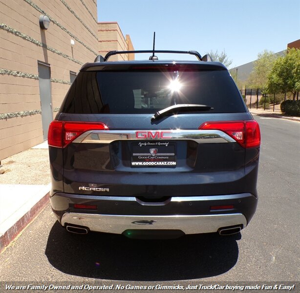 Used 2018 GMC Acadia Denali w/ Technology Package FWD image 4
