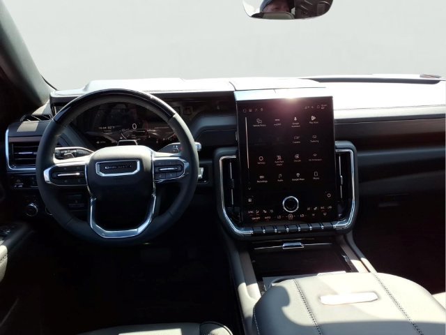 New 2026 GMC Yukon Denali w/ Advanced Technology Package AWD/4WD image 7