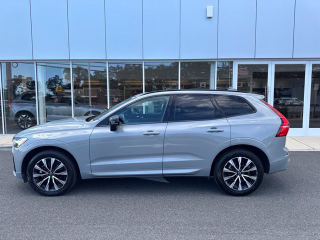 Certified 2024 Volvo XC60 B5 Core w/ Protection Package Premier AWD/4WD image 2