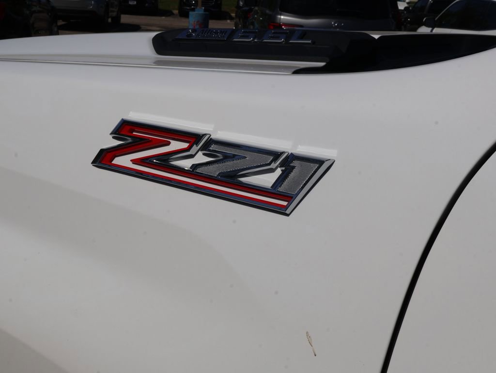 Used 2024 Chevrolet Silverado 2500 Custom w/ Custom Value Package AWD/4WD image 15