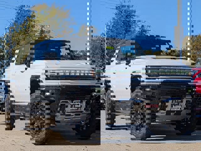 New 2026 GMC Hummer EV 4x4 Crew Cab image 2