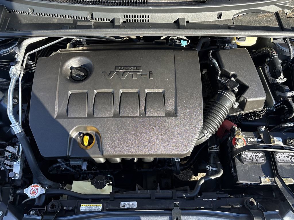 Used 2017 Toyota Corolla SE w/ Body Protection Package image 28