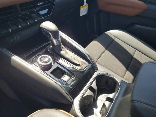 New 2025 GMC Canyon AT4 w/ Nightfall Edition image 18