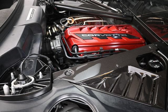 Used 2025 Chevrolet Corvette Stingray Premium Cpe w/ Z51 Performance Package RWD image 24