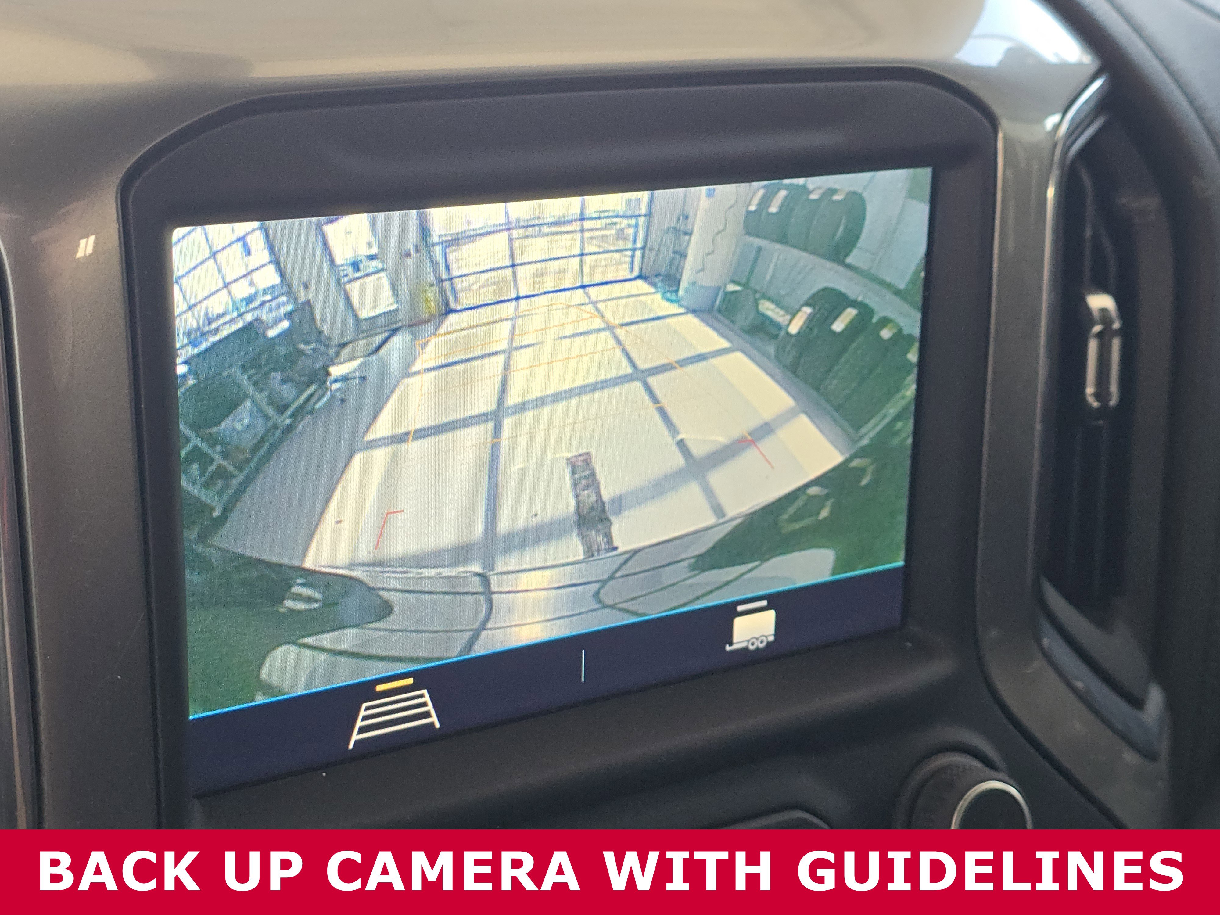 Used 2022 Chevrolet Silverado 1500 LT image 4