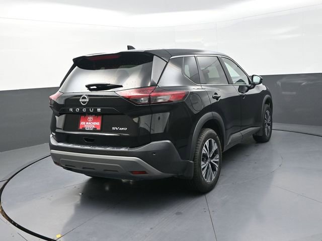Used 2023 Nissan Rogue SV image 7