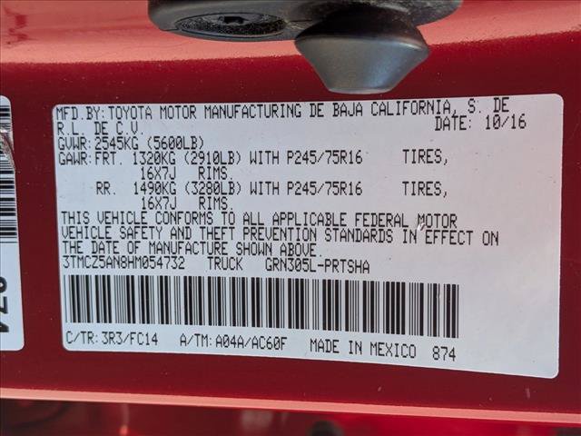 Used 2017 Toyota Tacoma SR5 AWD/4WD image 23