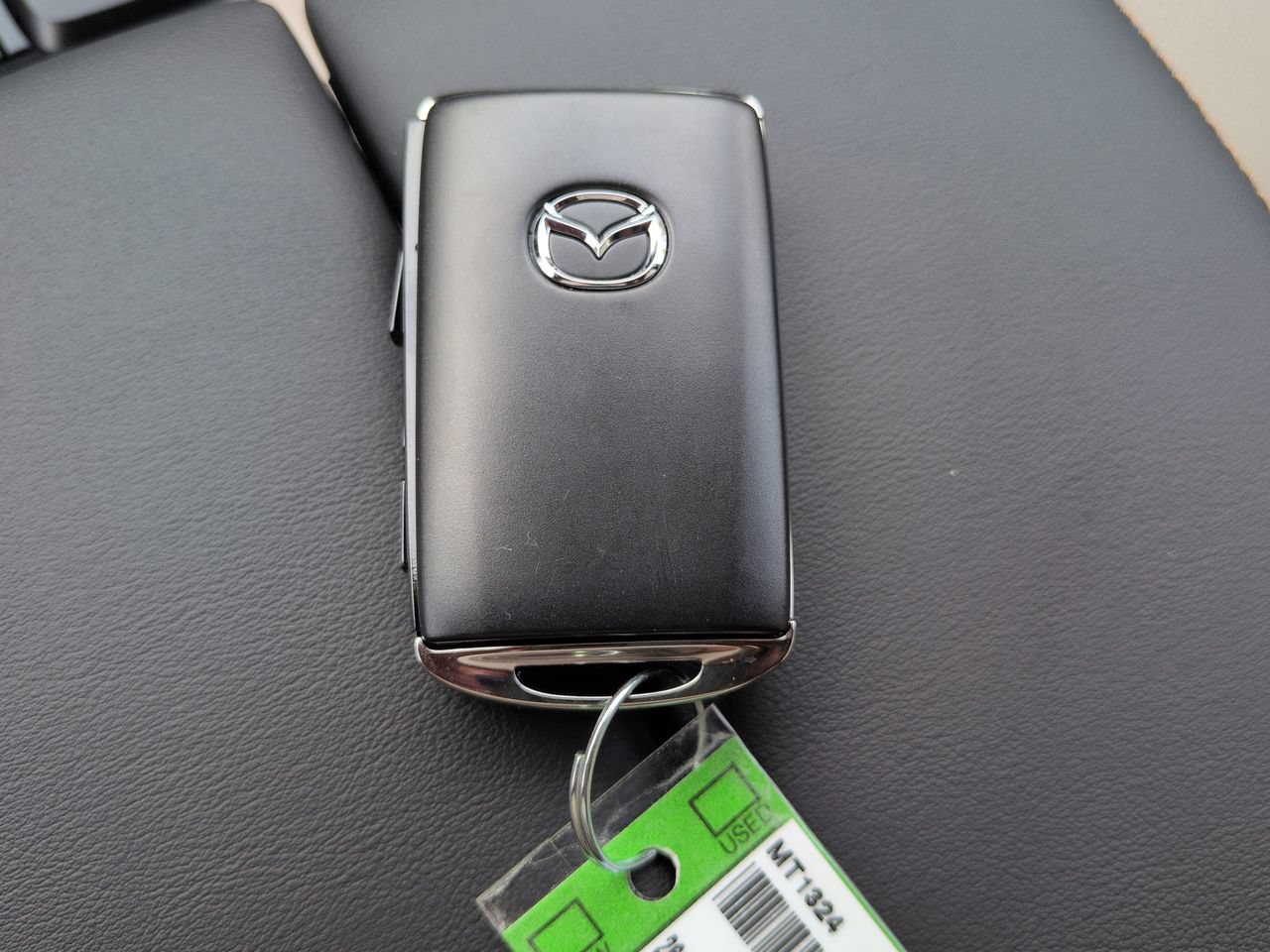 New 2026 MAZDA CX-90 Plug-In Hybrid w/Premium Sport AWD/4WD image 27