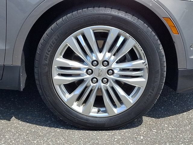 Used 2017 Cadillac XT5 Premium Luxury w/ Driver Assist Package FWD image 24