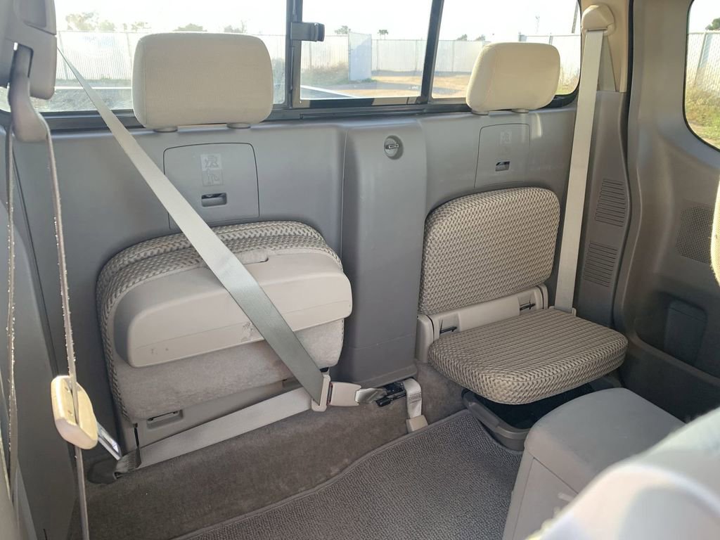 Used 2013 Nissan Frontier SV w/ SV Value Truck Pkg image 25