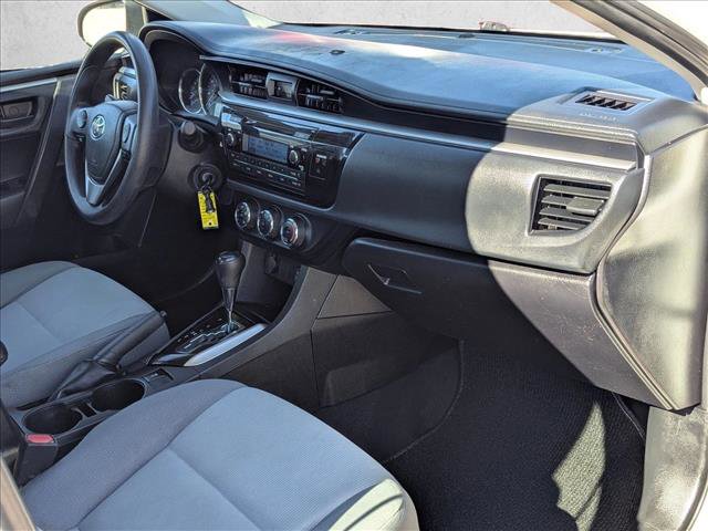 Used 2015 Toyota Corolla L image 17