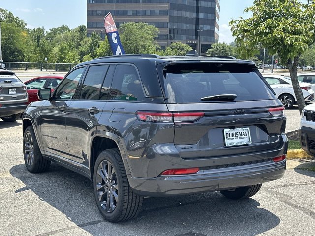 New 2026 Jeep Grand Cherokee Limited AWD/4WD image 4