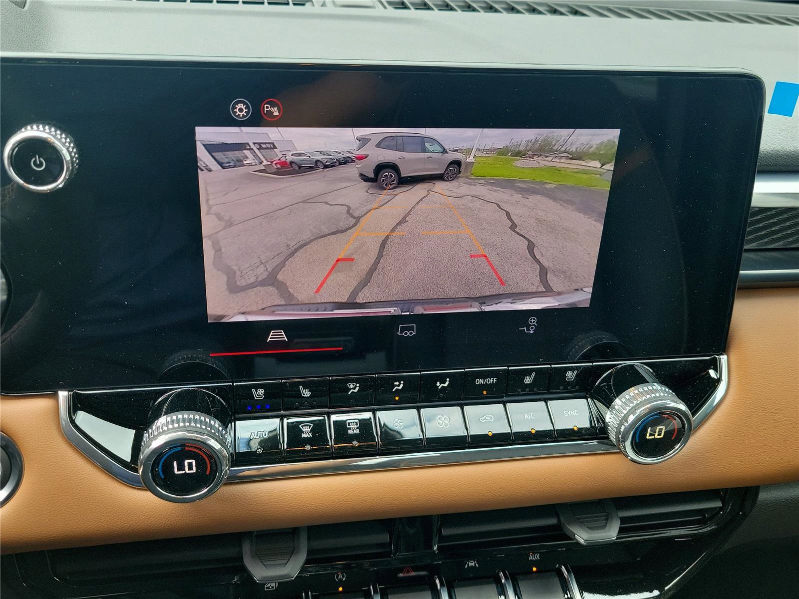 New 2026 GMC Canyon AT4 image 29