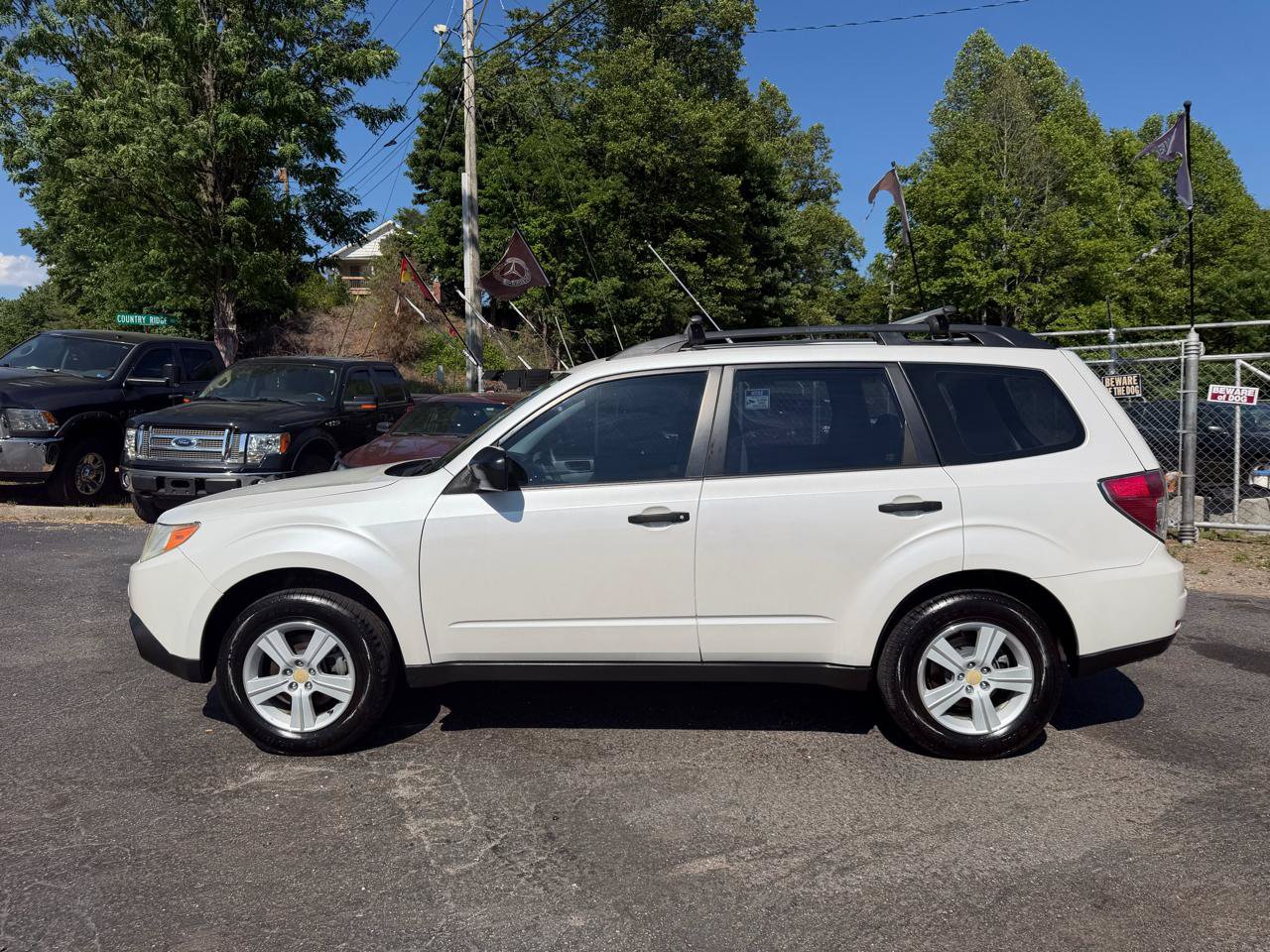 Used 2010 Subaru Forester 2.5X AWD/4WD image 4