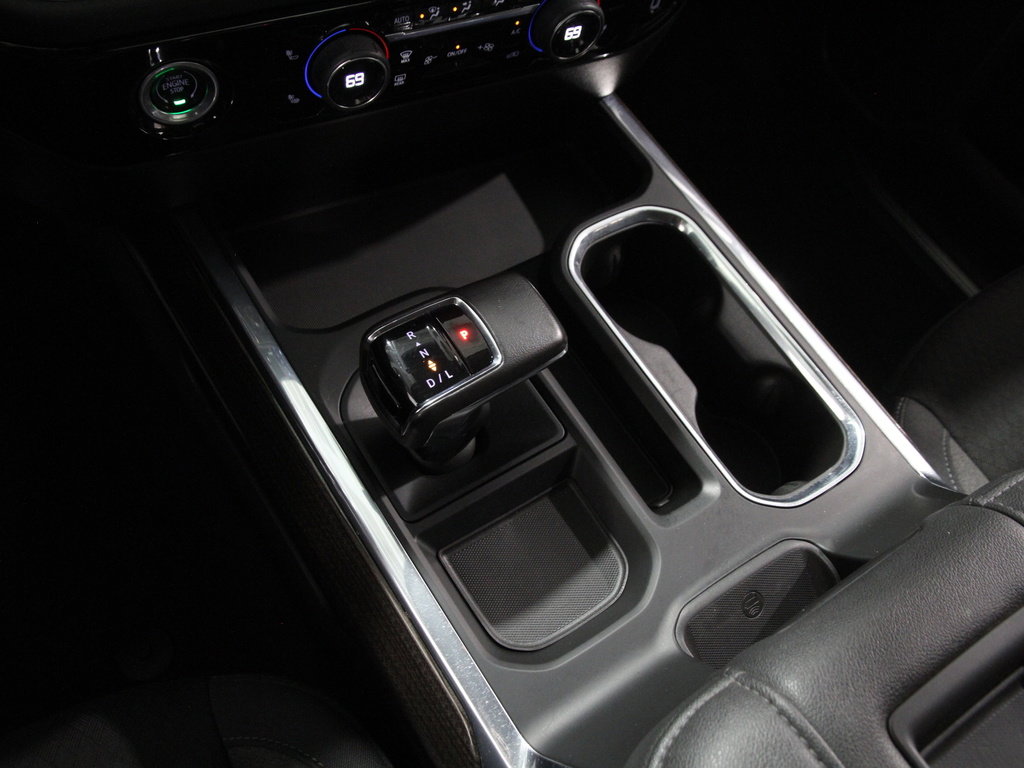 Used 2022 Chevrolet Silverado 1500 LT image 16