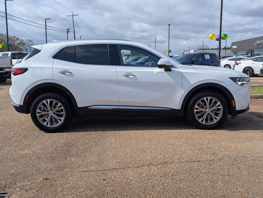 Used 2023 Buick Envision Preferred image 3