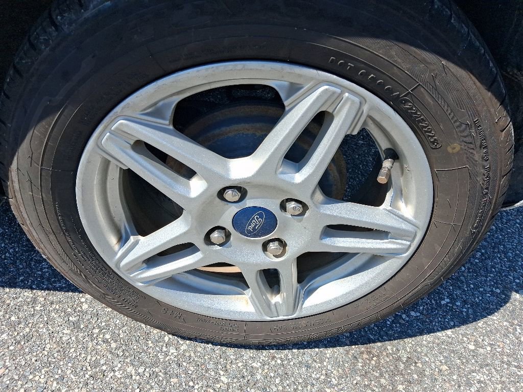 Used 2019 Ford Fiesta SE FWD image 6