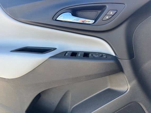 Used 2021 Chevrolet Equinox LS w/ LS Convenience Package image 21