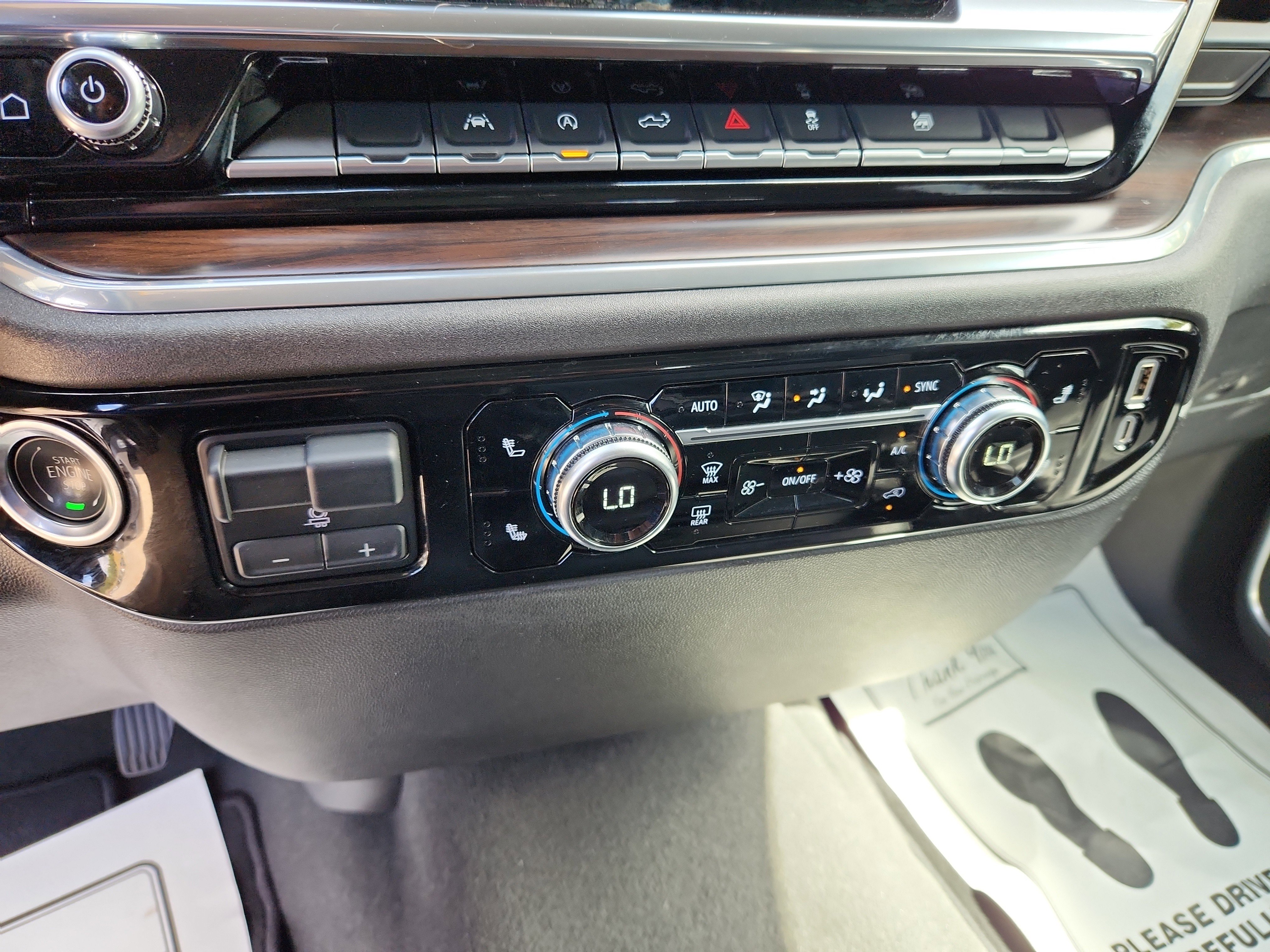 Used 2025 GMC Sierra 1500 SLT image 32