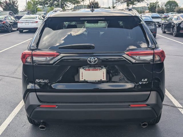 Used 2025 Toyota RAV4 LE AWD/4WD image 6