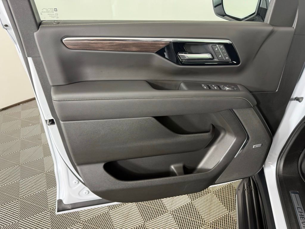 New 2026 Chevrolet Tahoe Premier w/ Sun And Tow Package image 14