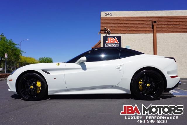 Used 2015 Ferrari California T image 42