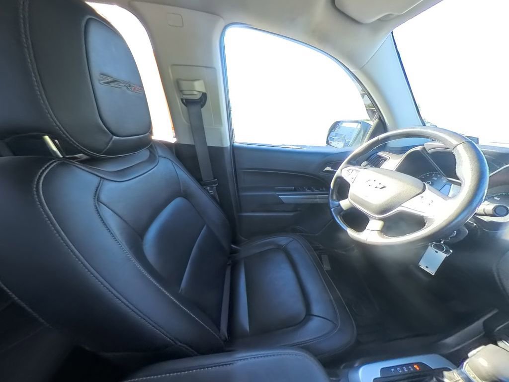 Used 2022 Chevrolet Colorado ZR2 w/ ZR2 Midnight Special Edition image 29