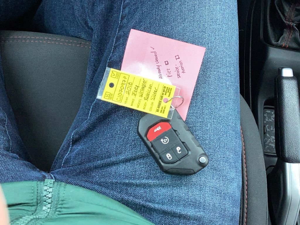 Used 2018 Jeep Wrangler Unlimited Rubicon image 26