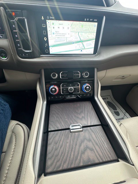 Used 2023 GMC Yukon Denali AWD/4WD image 24