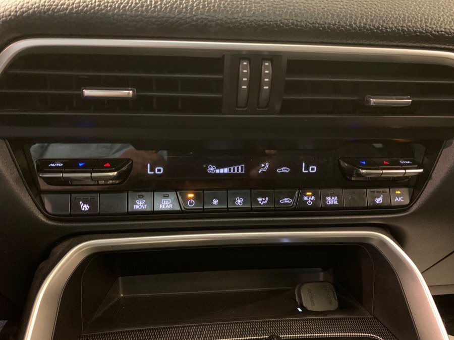 Used 2024 MAZDA CX-90 Plug-In Hybrid w/ Premium Pkg AWD/4WD image 43