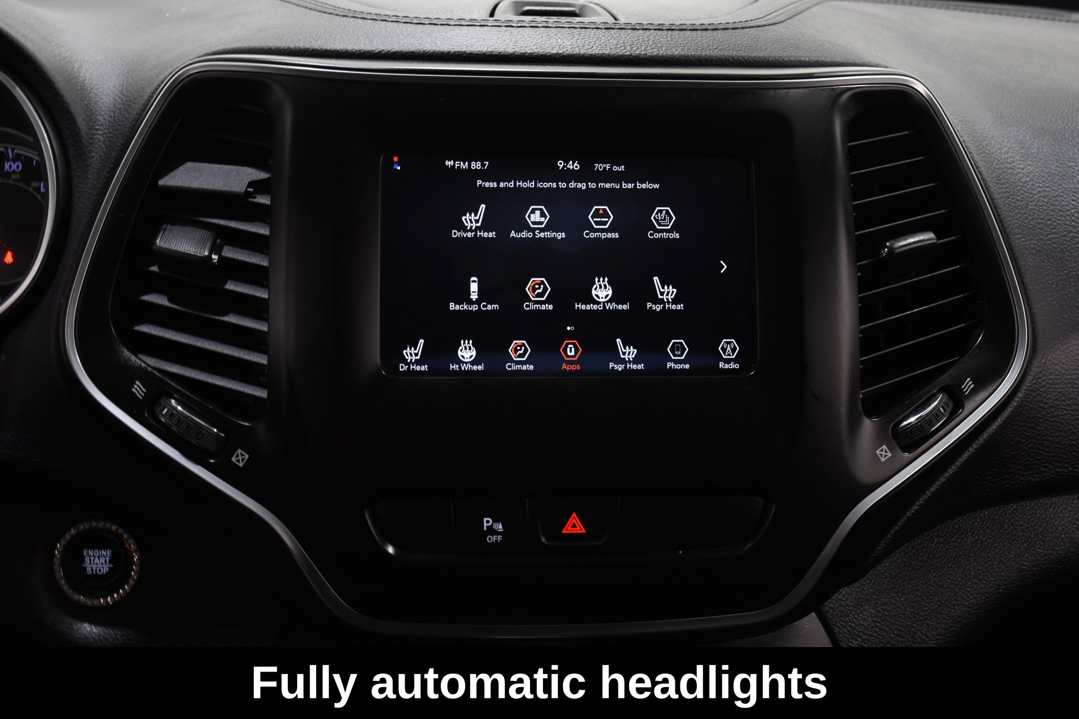 Used 2019 Jeep Cherokee Latitude Plus w/ Cold Weather Group AWD/4WD image 17