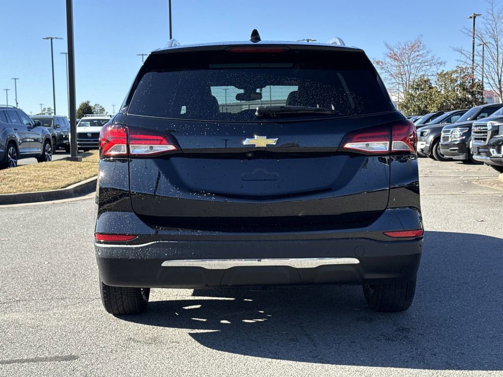 Used 2023 Chevrolet Equinox Premier image 4