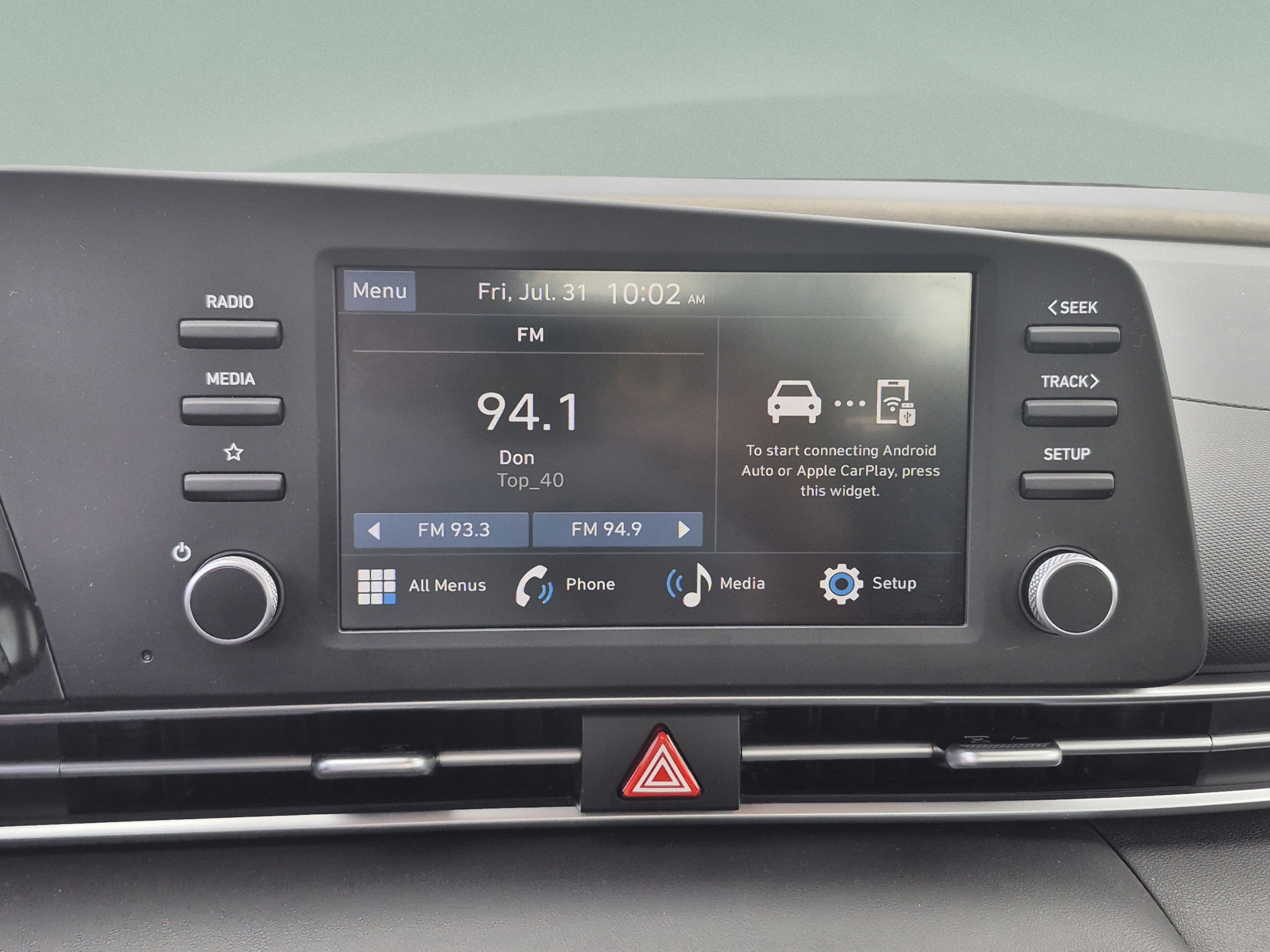 Certified 2025 Hyundai Elantra SE FWD image 23