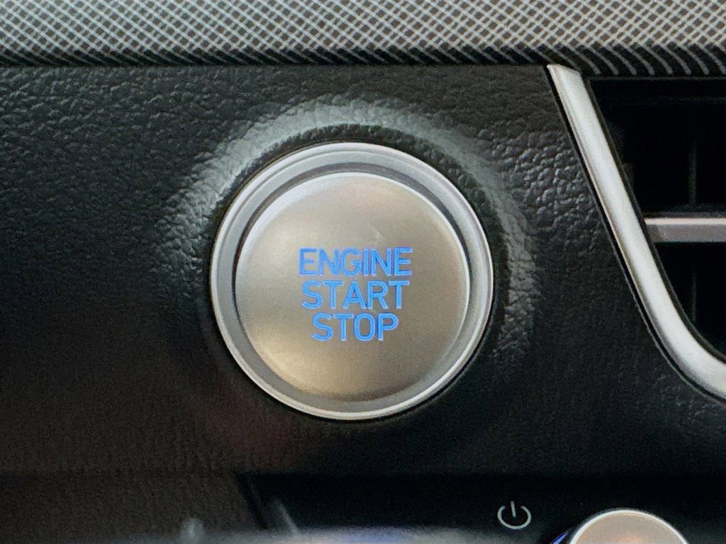 Certified 2025 Hyundai Sonata SEL image 34