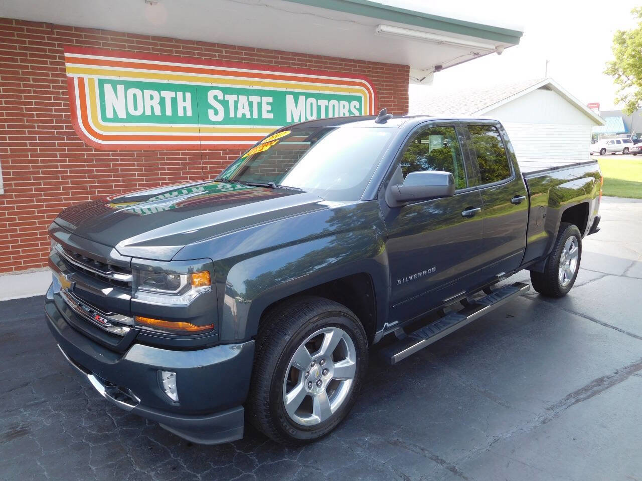 Used 2017 Chevrolet Silverado 1500 LT w/ All Star Edition image 1
